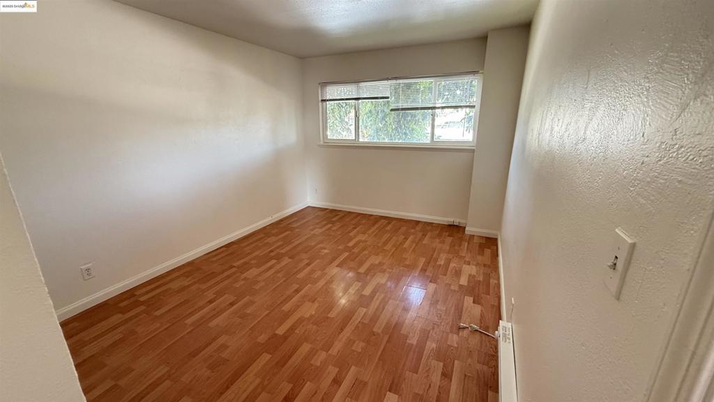 ALAMEDACOY - Residential Lease