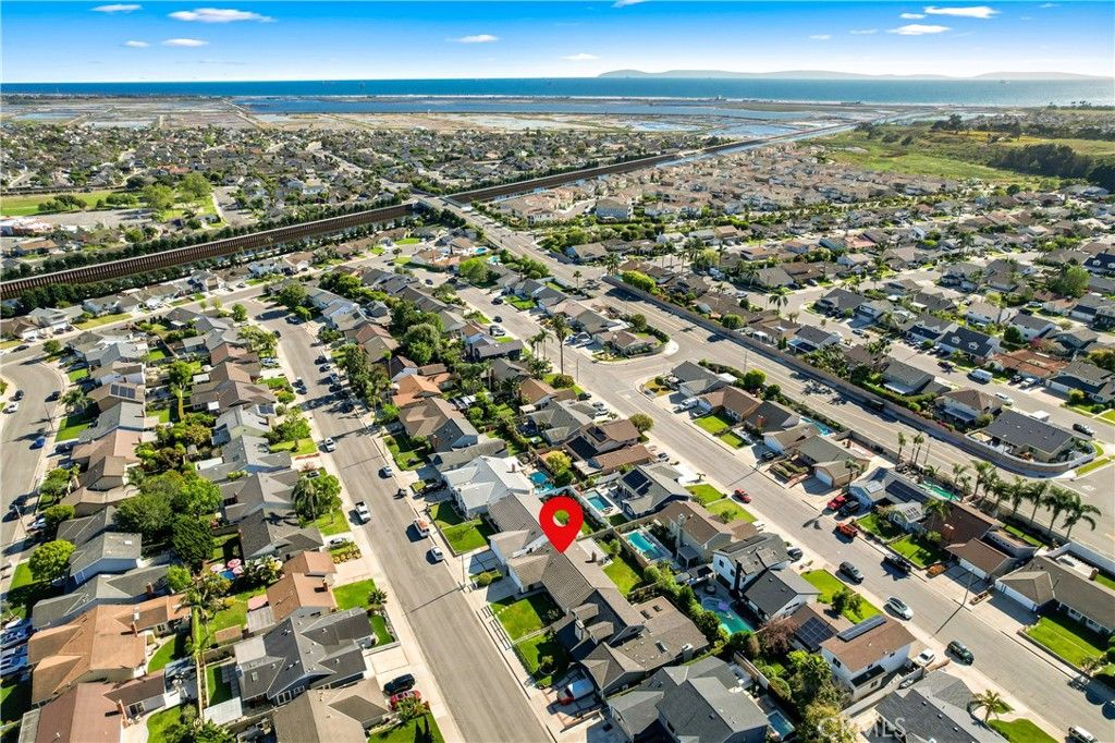 Photo of 17091 Friml Lane, Huntington Beach, CA 92649 (MLS # OC26081147)