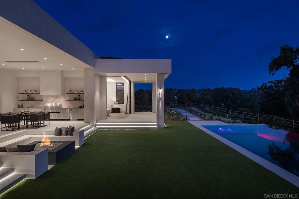 Rancho Santa Fe - Residential