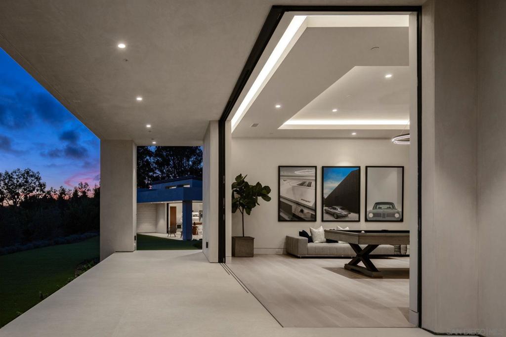 Rancho Santa Fe - Residential