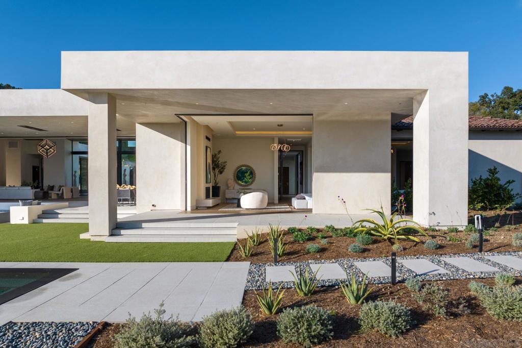 Rancho Santa Fe - Residential