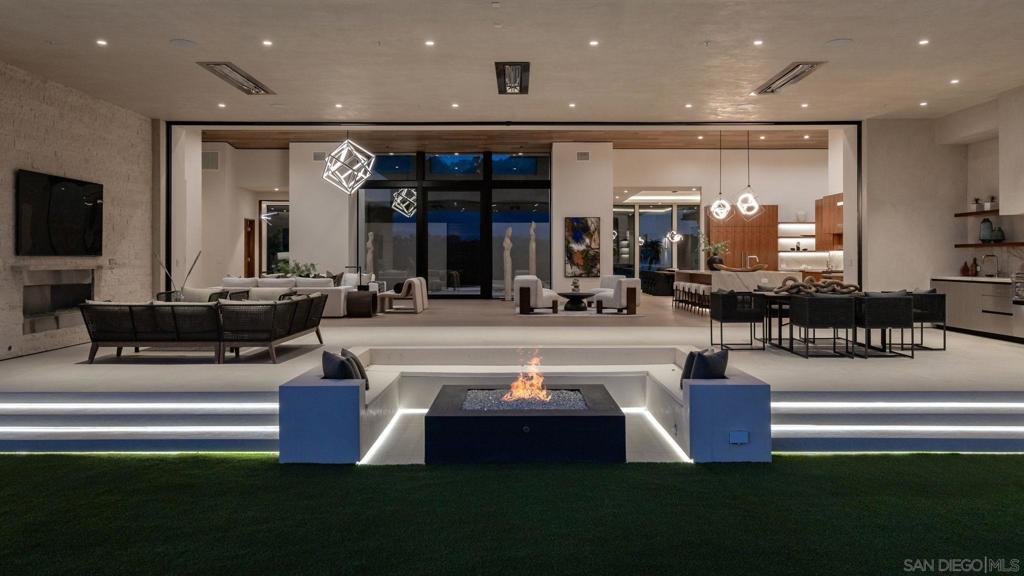 Rancho Santa Fe - Residential