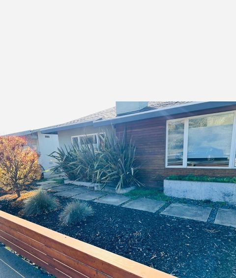 Photo of 1757 Hillside Boulevard, South San Francisco, CA 94080 (MLS # ML82029691)