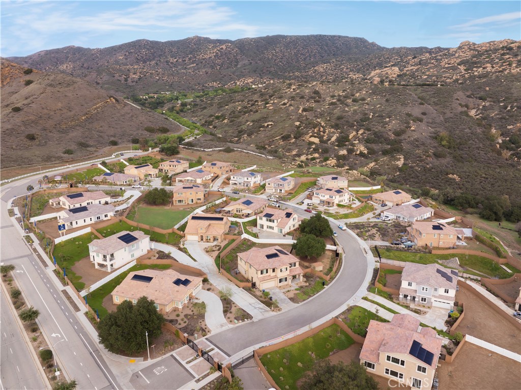 Pacific Royal Oaks - Residential