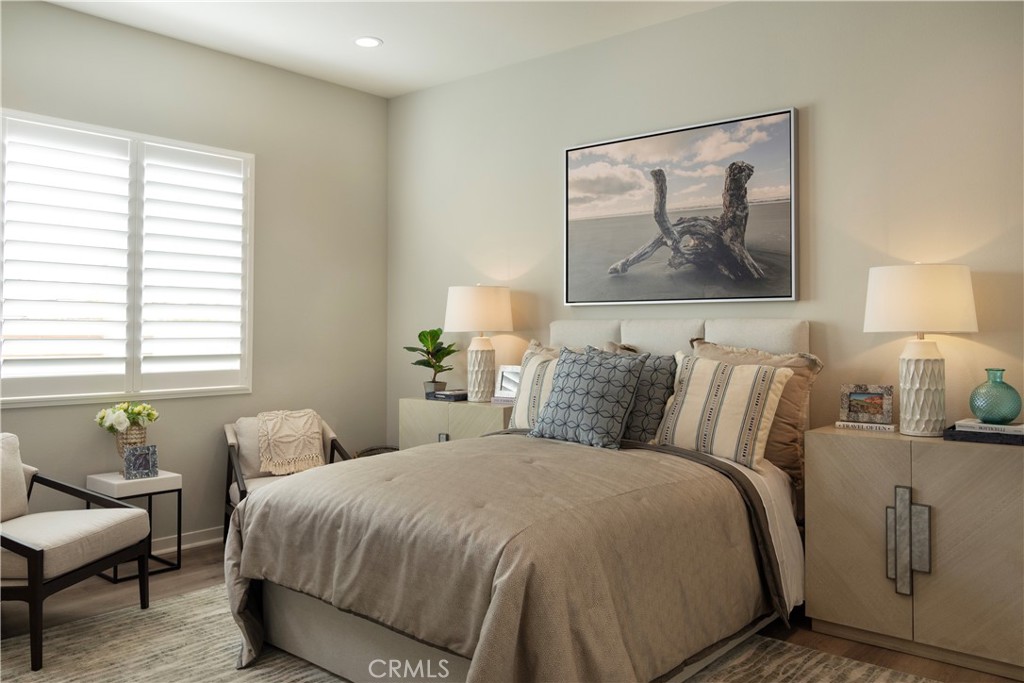 Pacific Royal Oaks - Residential