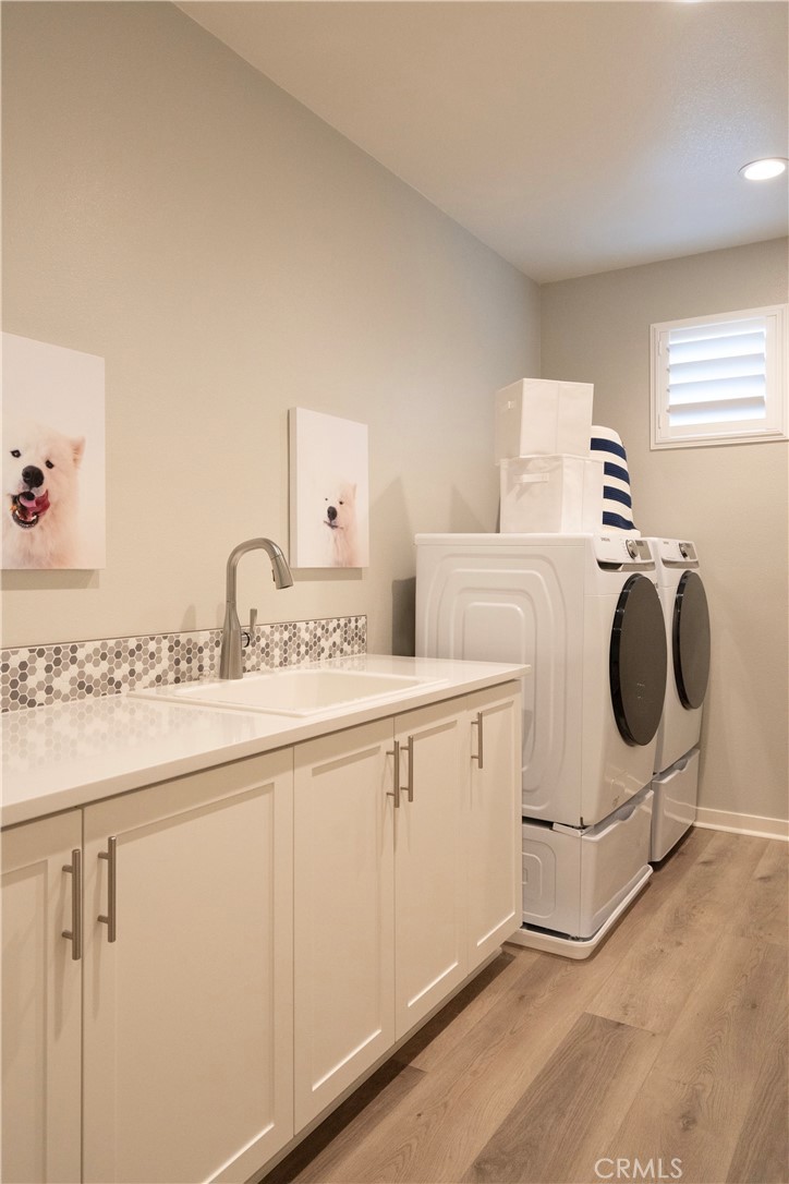 Pacific Royal Oaks - Residential