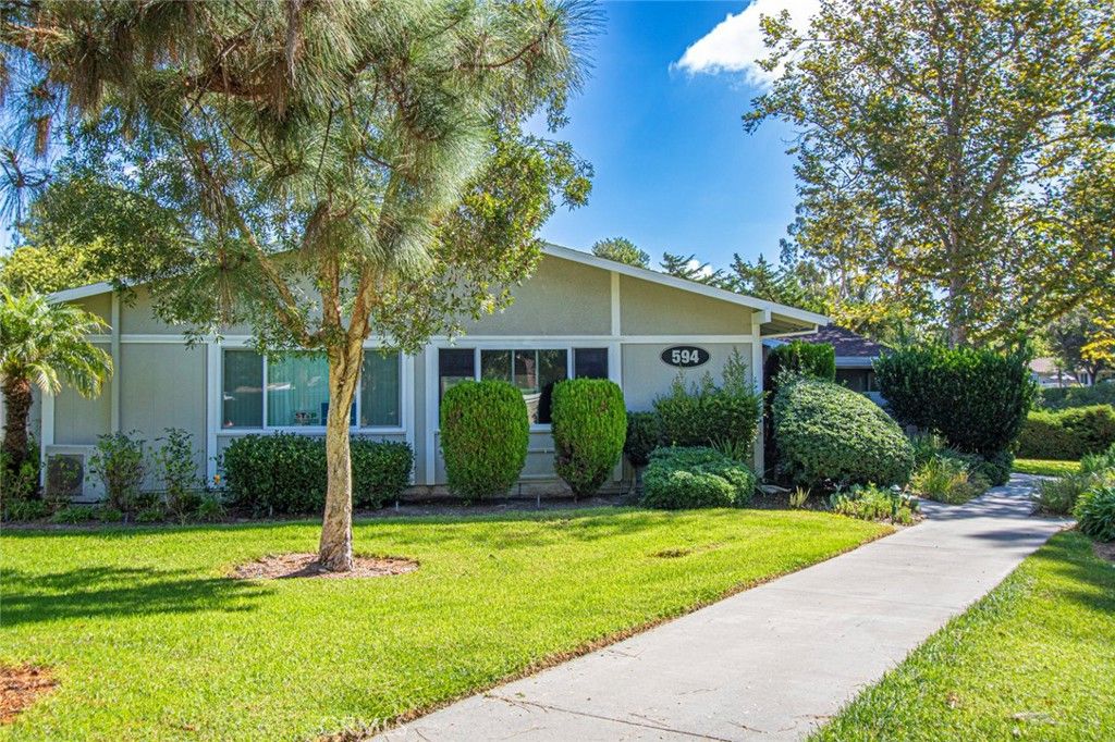 Photo of 594 Avenida Majorca #A, Laguna Woods, CA 92637 (MLS # OC26015688)