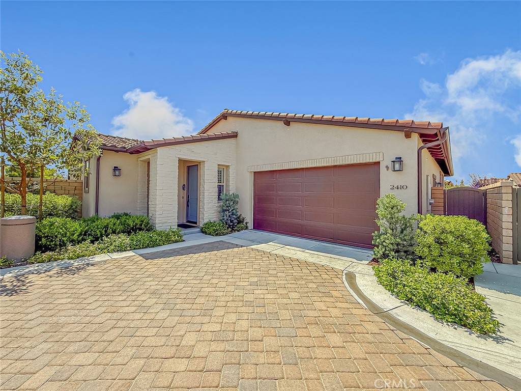 2410 Quartsite Drive
