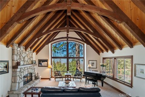 Photo of 26071 Walnut Hills Dr, Lake Arrowhead, CA 92352 (MLS # IG26052457)