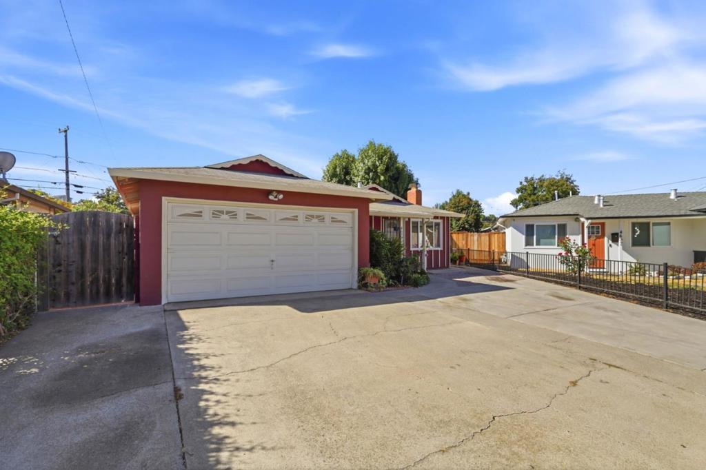 4659 Tango Way