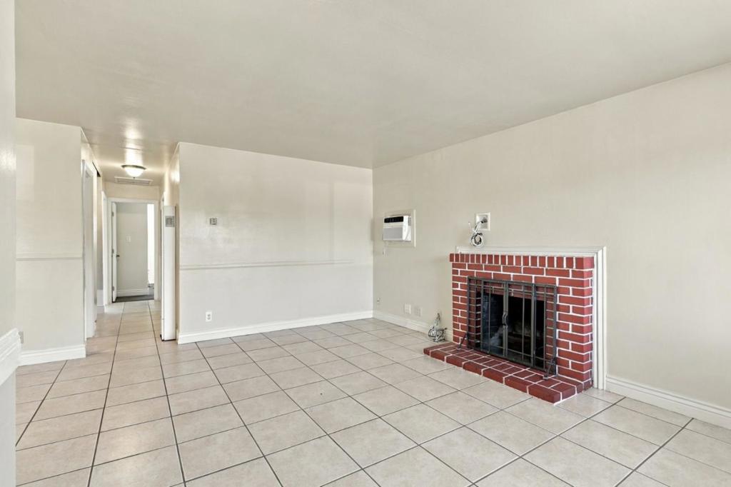4659 Tango Way