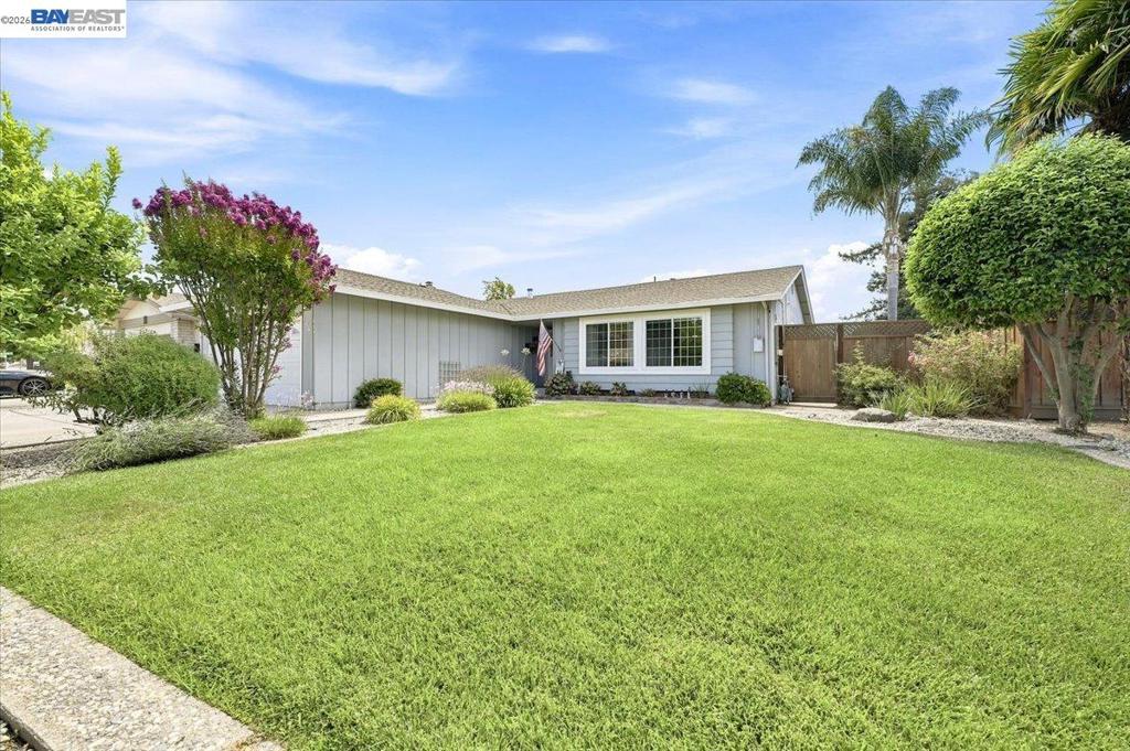 854 Hanover St, Livermore CA 94551