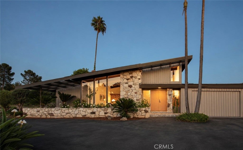 3460 Rancho Rio Bonita