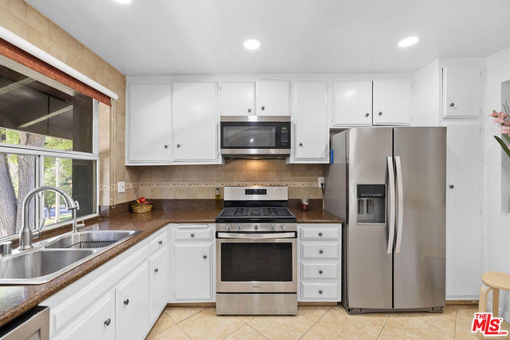 31579 Lindero Canyon Road 8