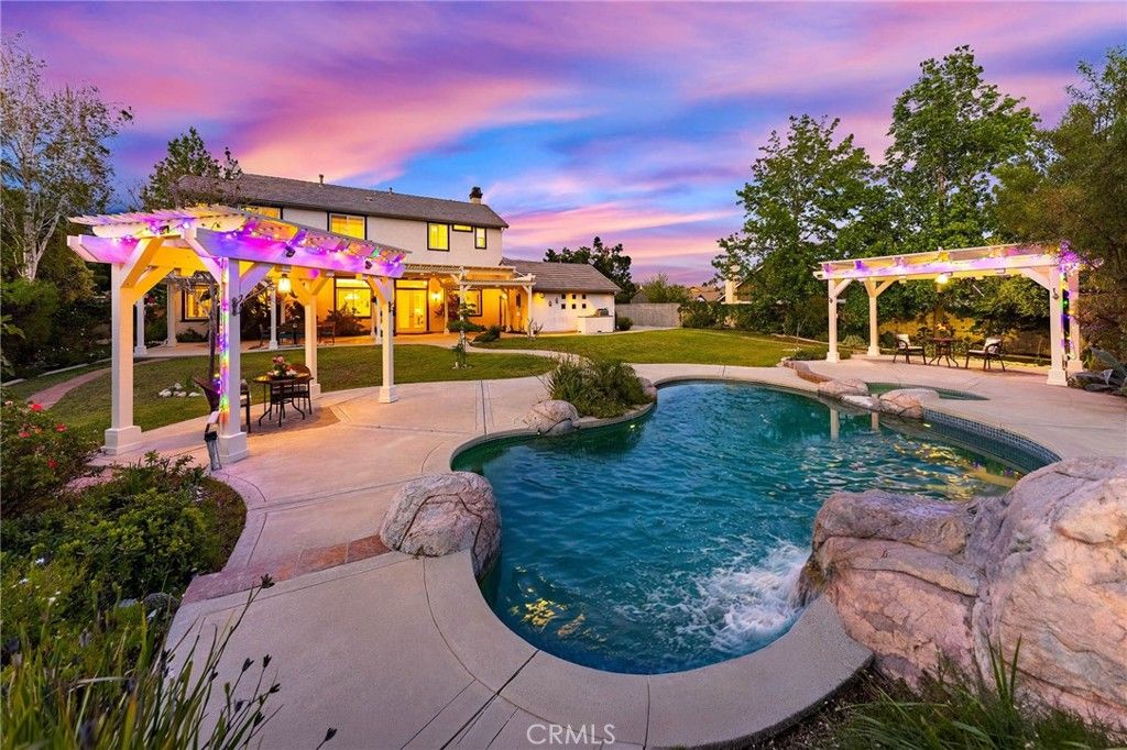 Photo of 12457 High Horse Dr, Rancho Cucamonga, CA 91739 (MLS # TR26081623)