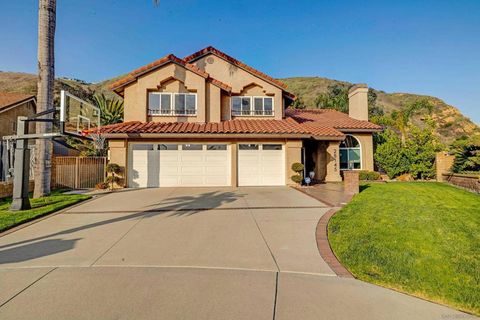 28145 Shady Meadow Ln Yorba Linda CA 92887