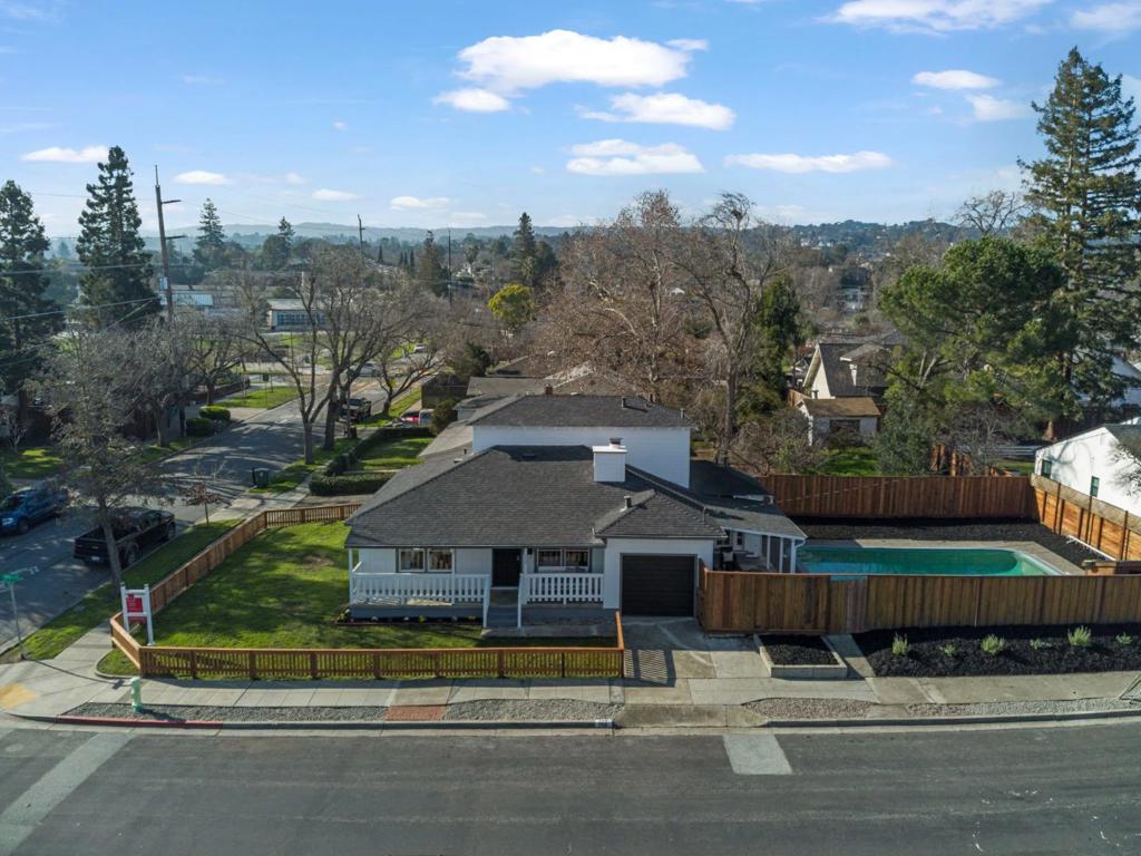 754 Topaz Street