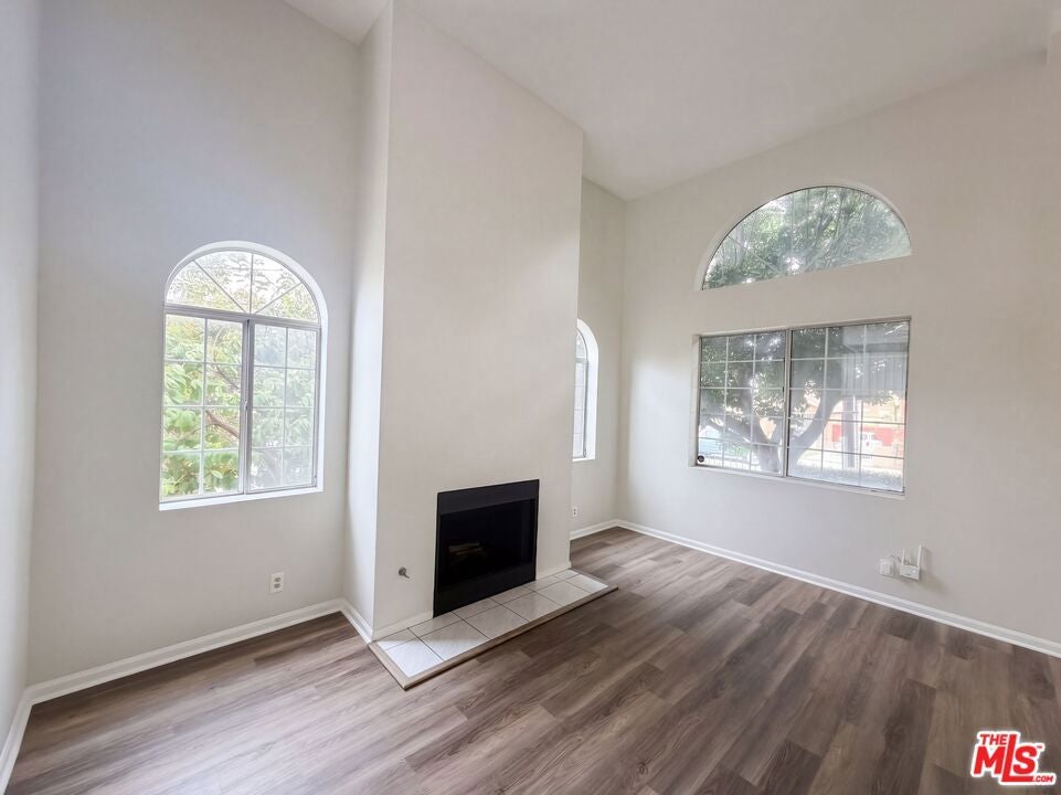 12032 Orange Street