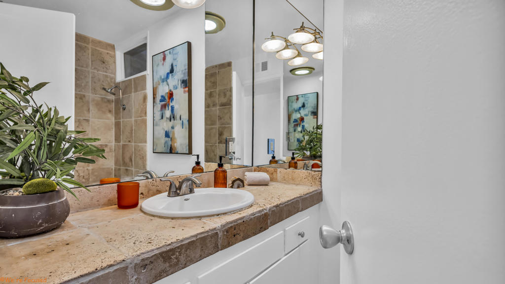 El Rancho Vista Estates - Residential