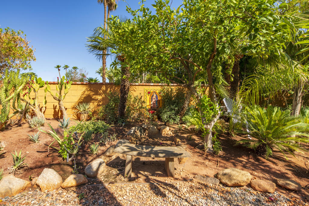 El Rancho Vista Estates - Residential