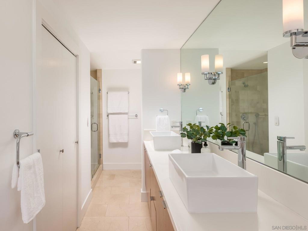 La Jolla - Residential Lease