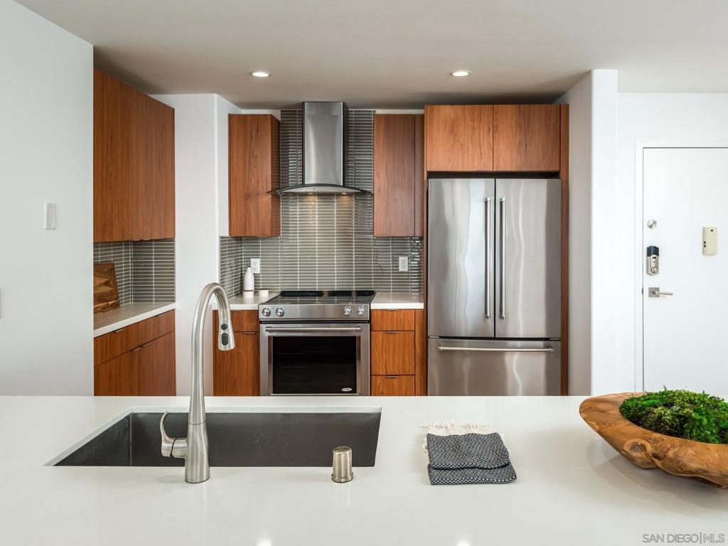 La Jolla - Residential Lease
