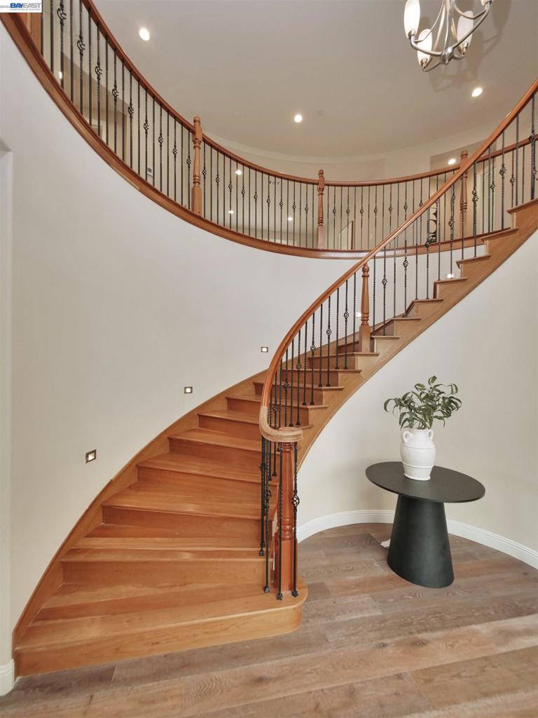 2109 Elderberry Dr