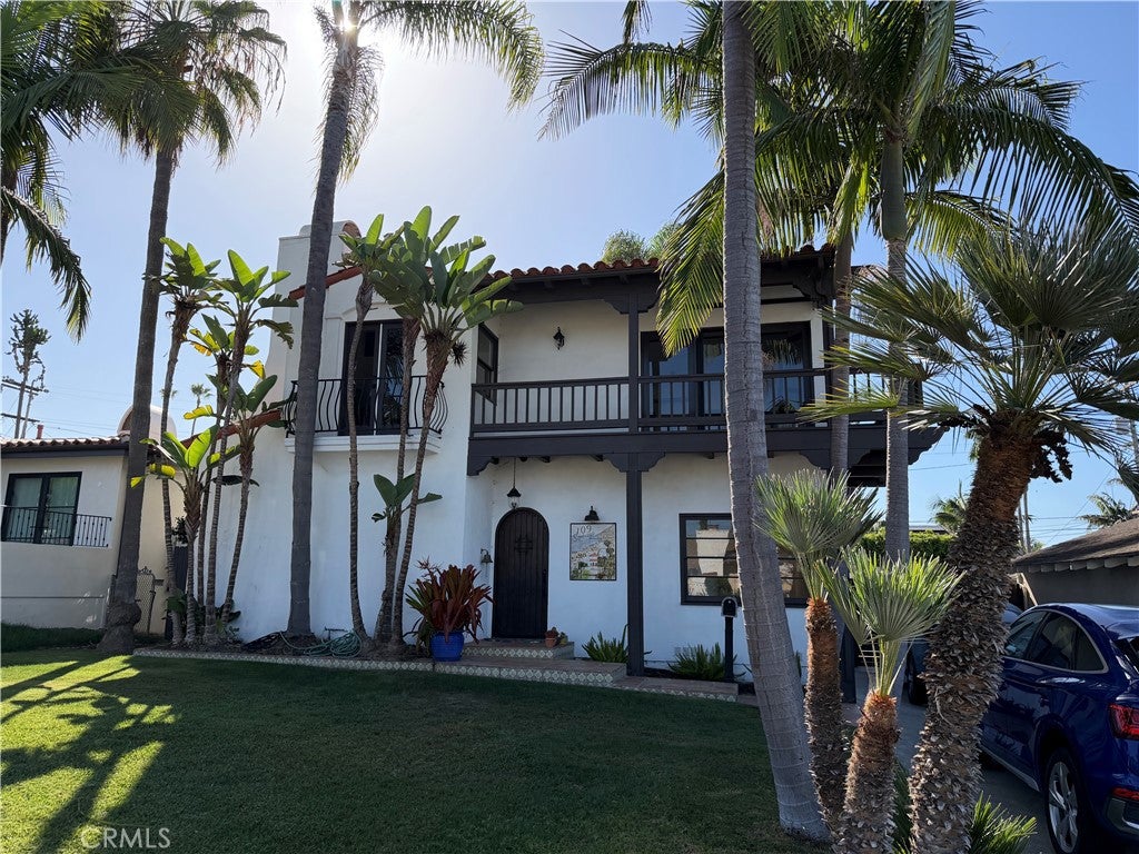 Photo of 109 W Avenida Santiago, San Clemente, CA 92672 (MLS # OC26211334)