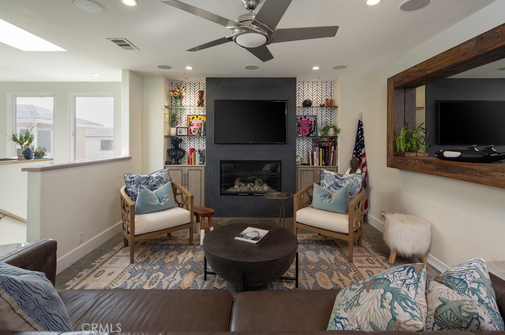 309 Marguerite Avenue C