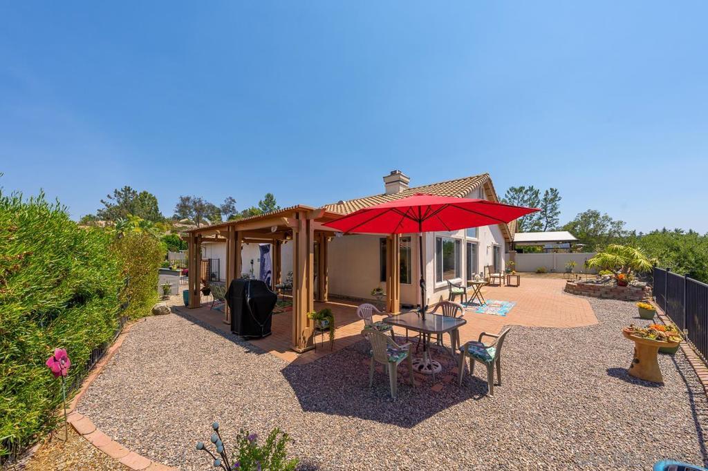 2617 LOBELIA RD