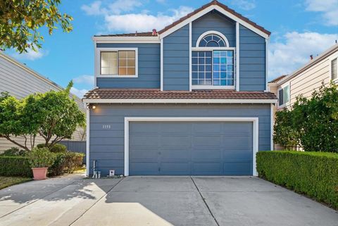 Photo of 1153 Rosebriar Way, San Jose, CA 95131 (MLS # ML82035428)