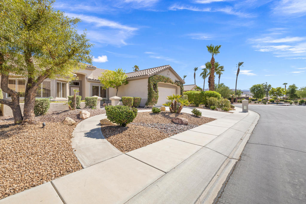 78328 Silverleaf Court