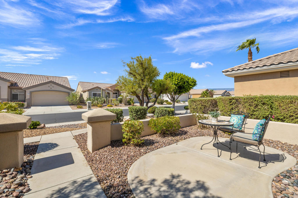 78328 Silverleaf Court