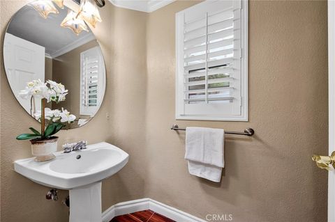 Tiny photo for 17 Chandon, Laguna Niguel, CA 92677 (MLS # PW26016025)