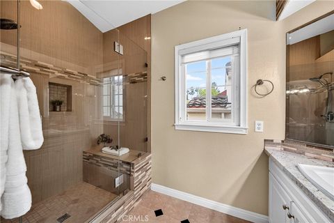 Tiny photo for 17 Chandon, Laguna Niguel, CA 92677 (MLS # PW26016025)