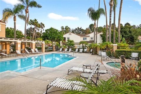 Tiny photo for 17 Chandon, Laguna Niguel, CA 92677 (MLS # PW26016025)