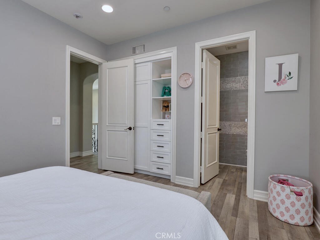 Covenant Hills Custom Homes (COVC) - Residential