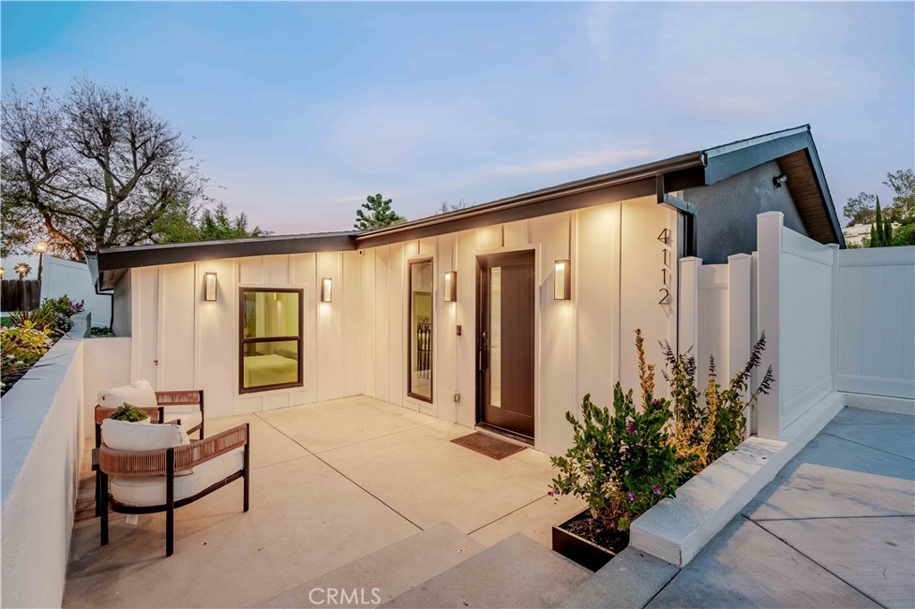 4112 Knobhill Drive