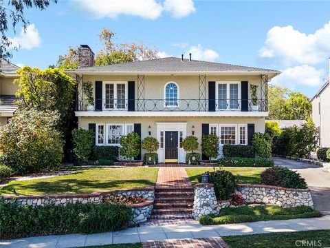 Photo of 1345 Parkview Ave, Pasadena, CA 91103 (MLS # PF26043878)