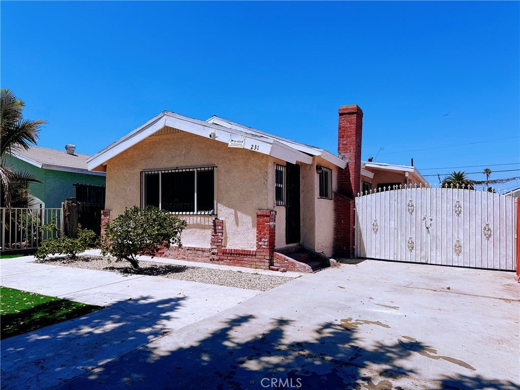 231 E 105TH Street