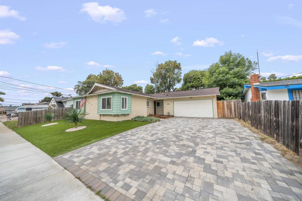 1434 San Altos Pl