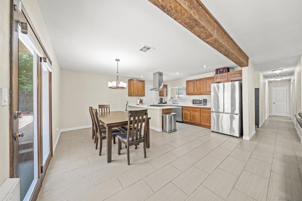 1434 San Altos Pl
