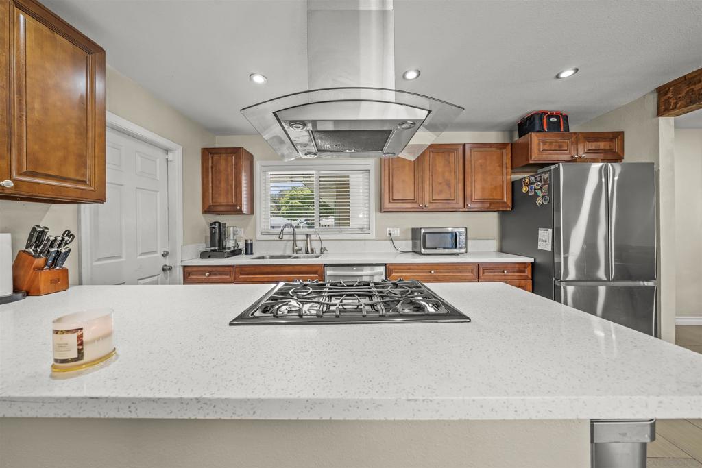 1434 San Altos Pl