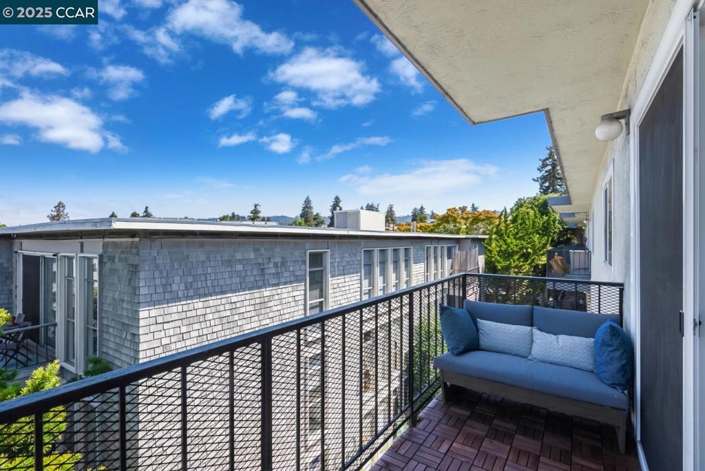 PIEDMONT/GRAND - Residential