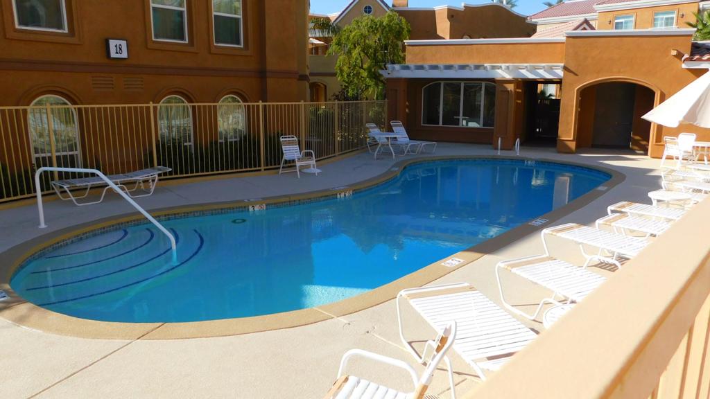 LQ Desert Villas - Residential Lease