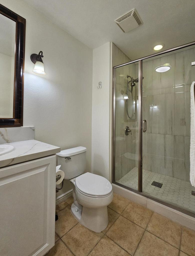 LQ Desert Villas - Residential Lease