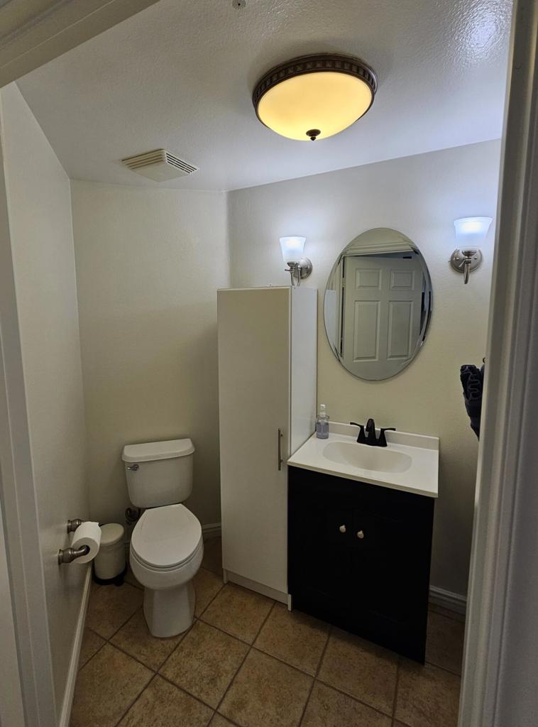 LQ Desert Villas - Residential Lease