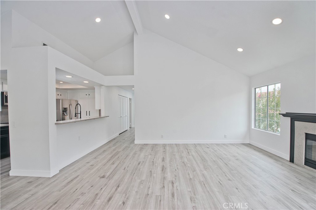 600 Kingswood Lane A