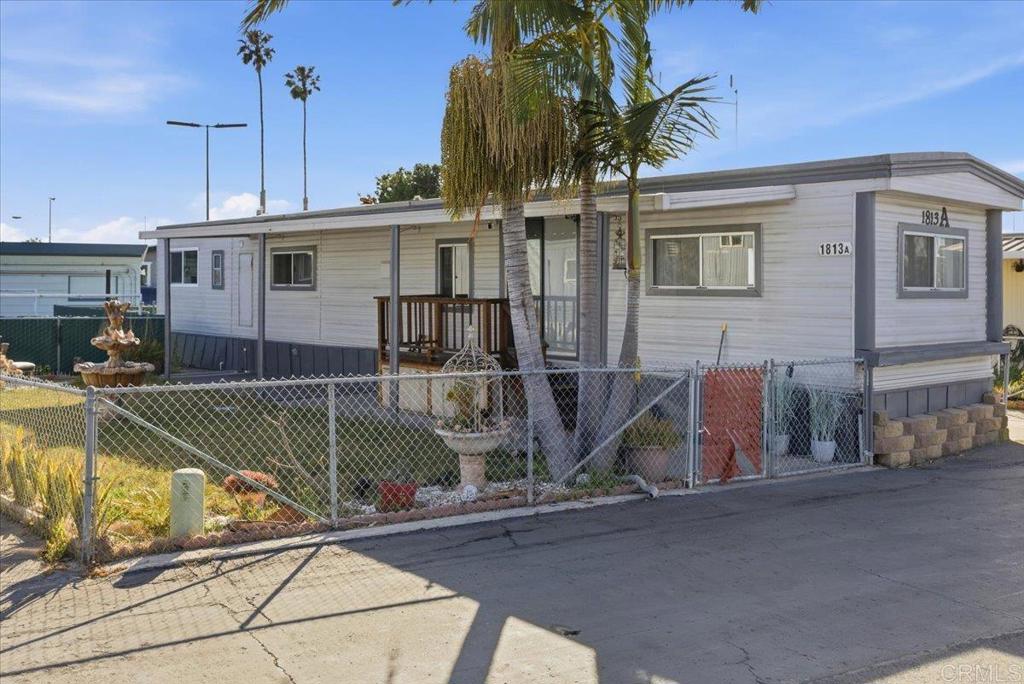 1813 Cheri street A