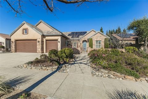 Properties 21 3725 Everglade Clovis CA 93619